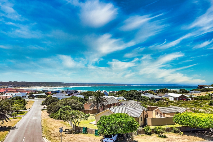 7 Bedroom Property for Sale in Stilbaai Wes Western Cape